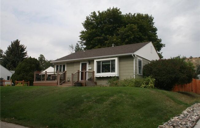 3 Bedroom House with Hardwoods on West End