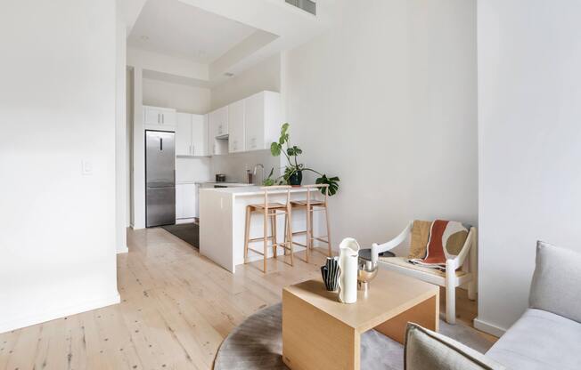 1 bed, 1 bath, $3,200, Unit 5-C