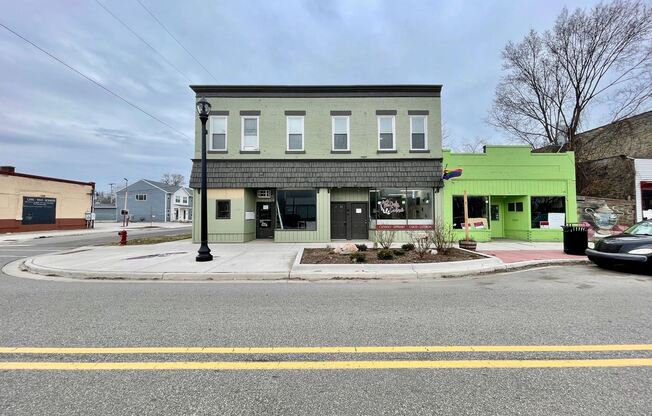 1145 Third St