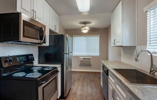 1 bed, 1 bath, 600 sqft, $2,375, Unit 1L
