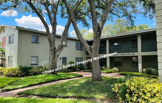 529 30 AVE N