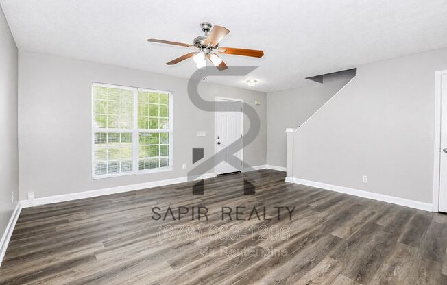 5791 STRATHMOOR MNR CIR