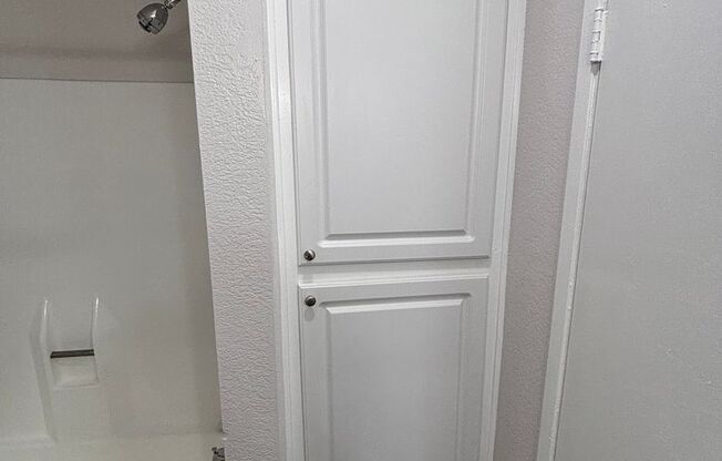 1 bed, 1 bath, 750 sqft, $2,220, Unit 1804