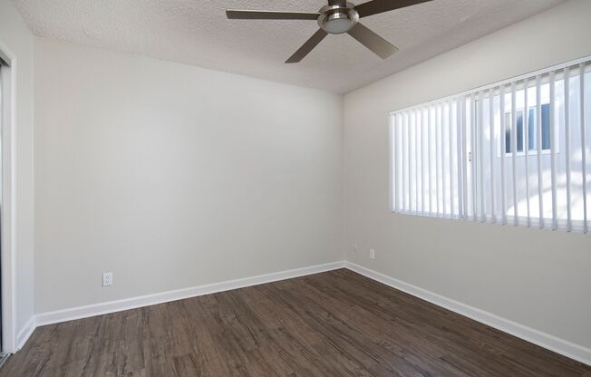 2 beds, 1 bath, 854 sqft, $2,895, Unit 07-02