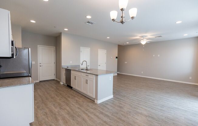 3 beds, 2.5 baths, 1,778 sqft, $2,395, Unit 7