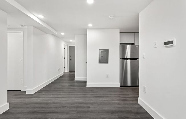 3 beds, 2 baths, 788 sqft, $3,580, Unit 6701-207