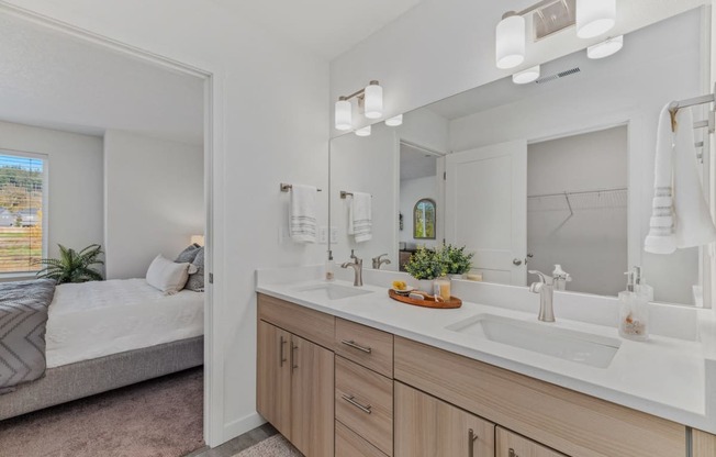 Spacious Bedrooms With En Suite Bathrooms at Thrive at Green Mountain, Washington  , 98607
