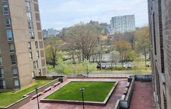 1 bed, 1 bath, 860 sqft, $3,100, Unit 507
