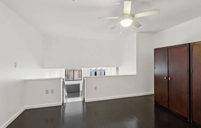 1 bed, 1 bath, $732, Unit # 302