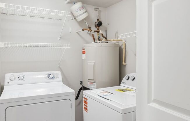 1 bed, 1 bath, 698 sqft, $2,095, Unit 105