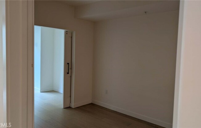 1 bed, 1 bath, 941 sqft, $3,000, Unit 922