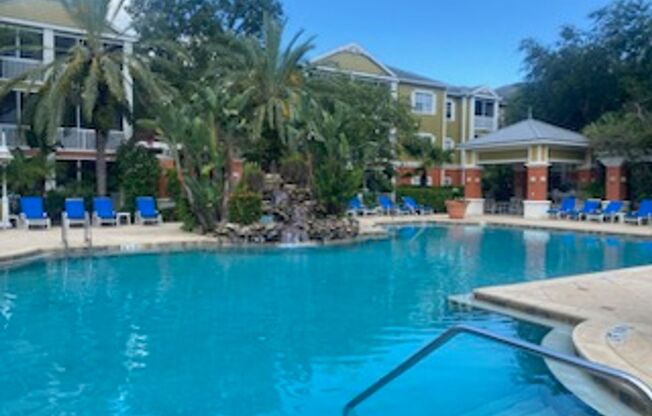 Spacious  and nice 2nd floor 2bed/1bath unit in the sought after Grand Key in South Tampa!