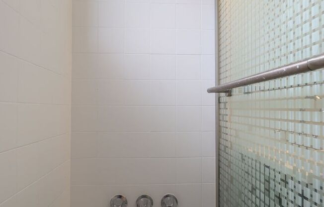 1 bed, 1 bath, 567 sqft, $1,925, Unit 15