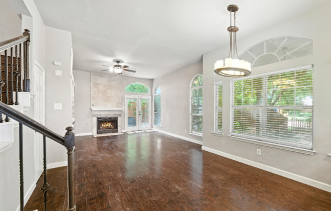 9128 Cumberlnd Dr.