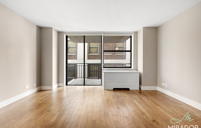 2 beds, 1 bath, $5,900, Unit 30P