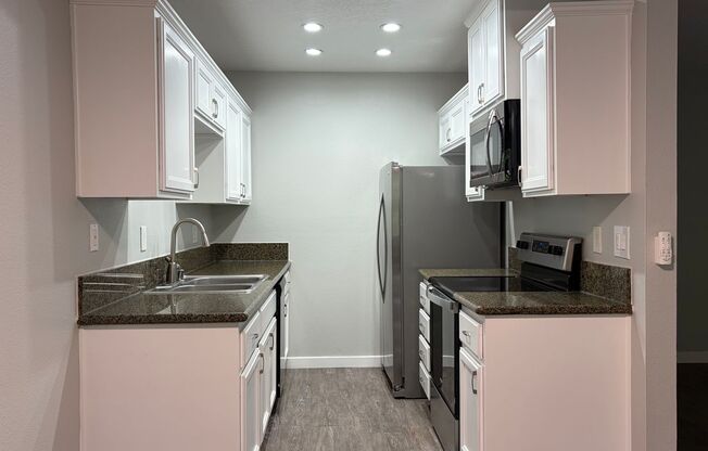 3 beds, 2 baths, 1,020 sqft, $3,640, Unit 801-08