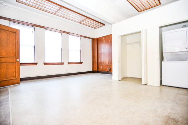 1 bed, 1 bath, 700 sqft, $1,375, Unit The Press - 2201