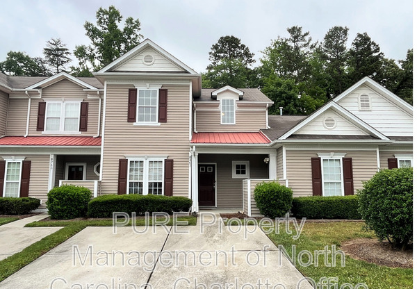 8267 CAROB TREE LN