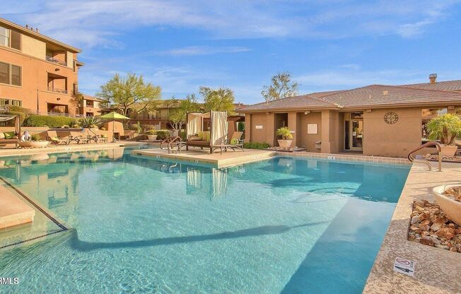 2 beds, 2.5 baths, $1,900, Unit APARTMENT 1271