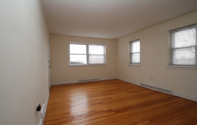 1 bed, 1 bath, $1,995, Unit B1