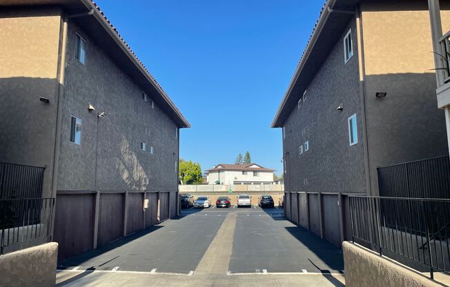 1 bed, 1 bath, $2,100