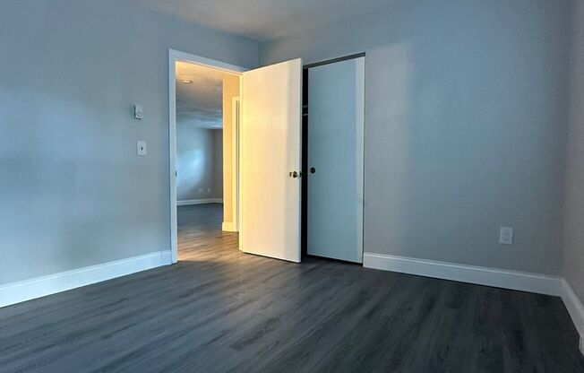 2 beds, 1 bath, $1,750, Unit 6