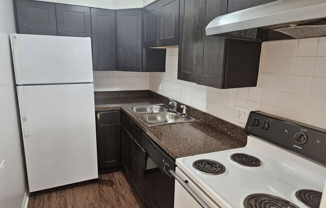 1 bed, 1 bath, $1,995, Unit 505