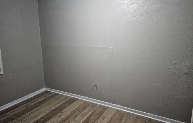 Large Home For Lease