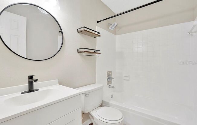 2 beds, 2 baths, 1,000 sqft, $1,495, Unit 2238