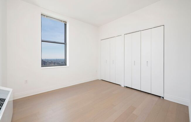 1 bed, 1 bath, 813 sqft, $5,921, Unit 3303