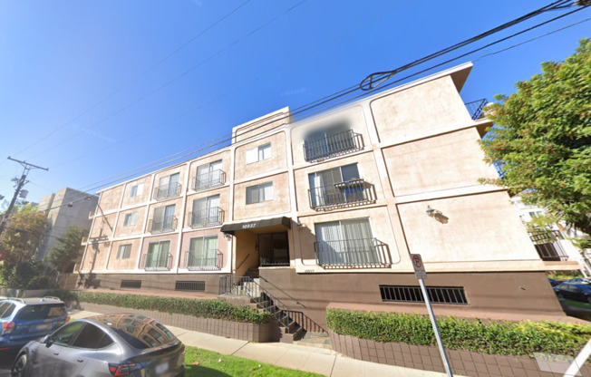 2 beds, 2 baths, 1,300 sqft, $3,200, Unit 101