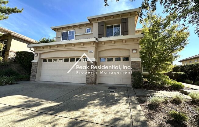 Spacious El Dorado Hills 4bd/3ba Home with 3 Car Garage