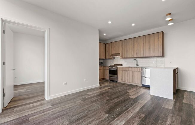2 beds, 1 bath, 760 sqft, $3,325, Unit 606