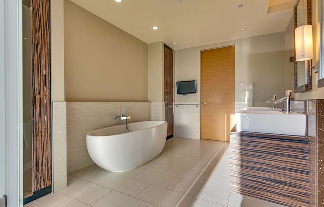 1 bed, 1.5 baths, $7,395
