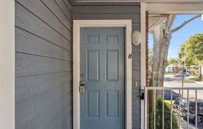 2/1.5 Condo With Screened Patio in Conway Area