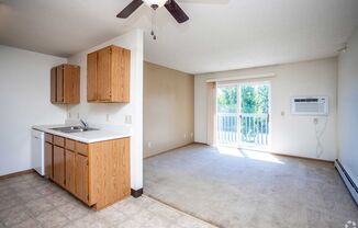 1 bed, 1 bath, 525 sqft, $735, Unit 28