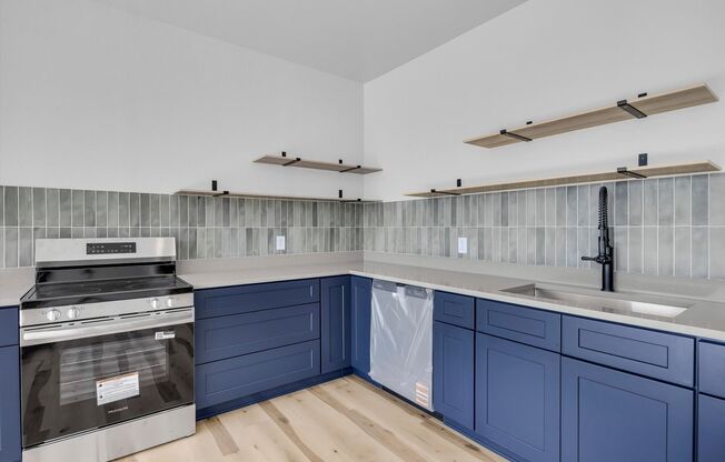 2 beds, 2 baths, 1,308 sqft, $2,125, Unit 34