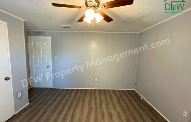 2 beds, 1 bath, $1,025