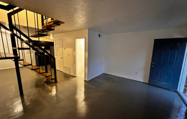 1 10 JOLLY AVE APTS