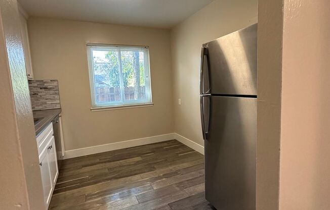 2 beds, 1 bath, $1,795, Unit 271304