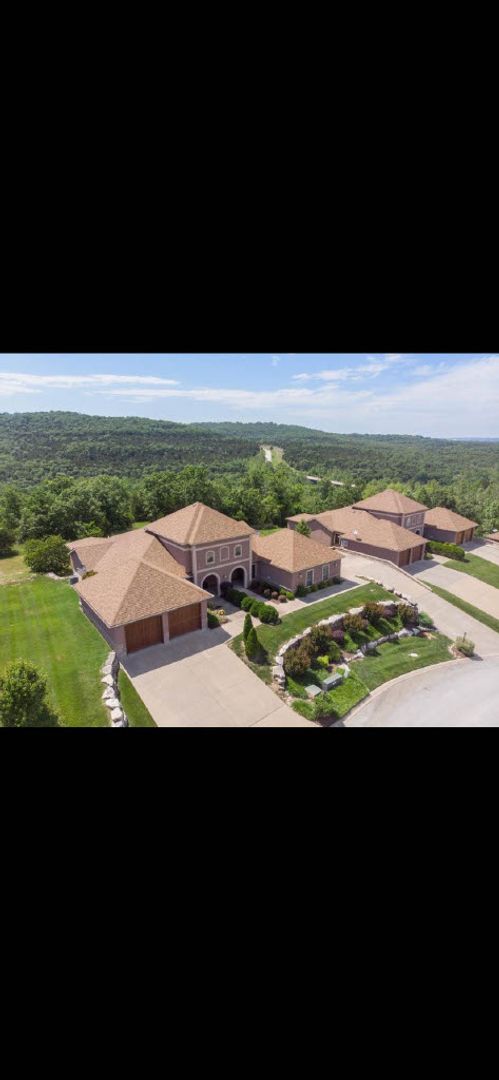 AWESOME PATIO HOME IN BRANSON CREEK