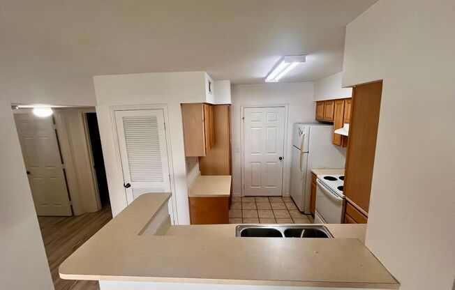 1 bed, 1 bath, $1,700