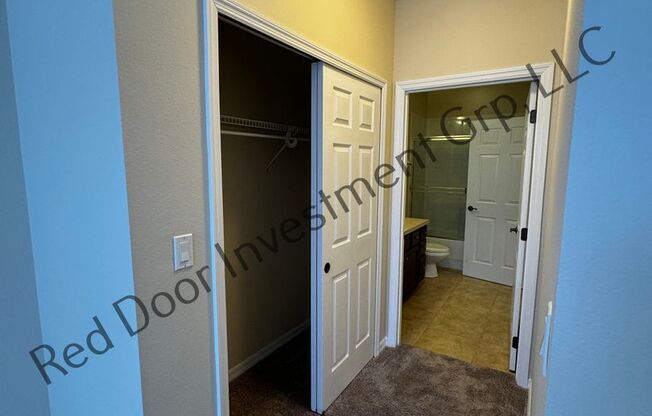 2 beds, 2 baths, $1,995, Unit UNIT 1419