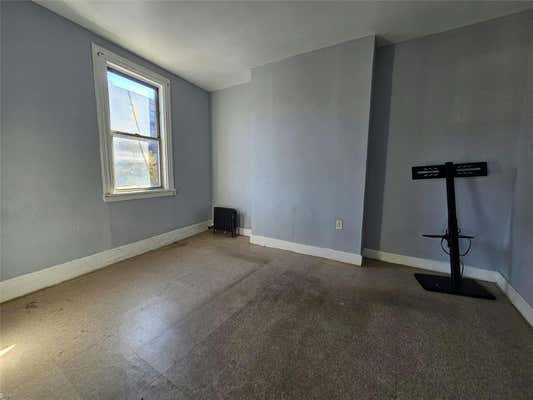 5 beds, 1 bath, 1,300 sqft, $4,295, Unit 3