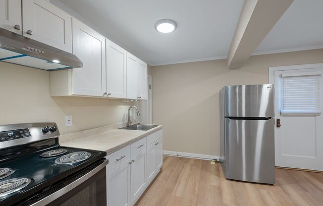 Studio, 1 bath, 550 sqft, $1,495, Unit C