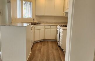 170 Amberway Apartments