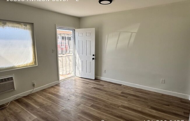 13808 AVALON BLVD
