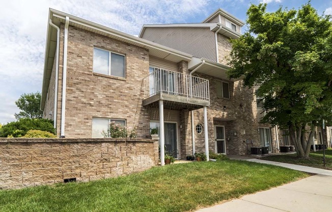 Exterior view of balcony at Skyline View