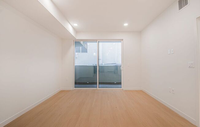 1 bed, 1 bath, 611 sqft, $2,595, Unit 203