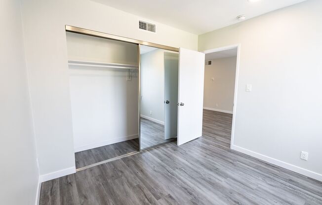 3 beds, 2 baths, 1,195 sqft, $3,498, Unit 401